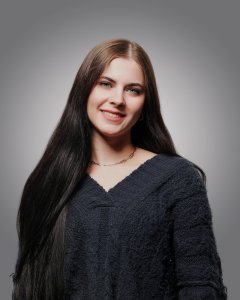 Carson, Front Office